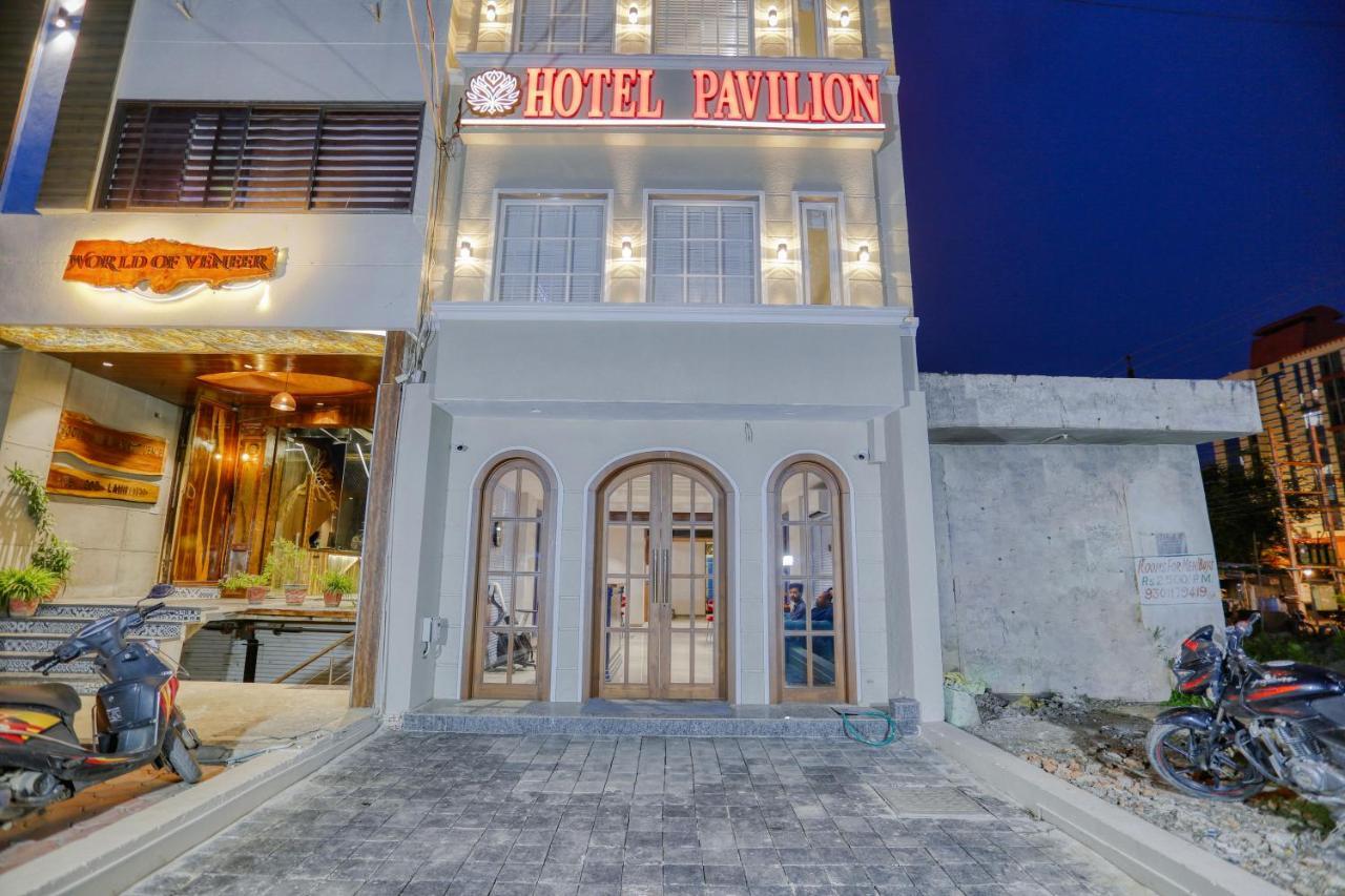 Hotel Pavilion Indore Dış mekan fotoğraf